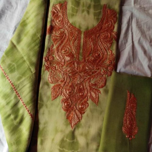 Green Poly Wool Tie and Dye Tila Work Suit with Stole