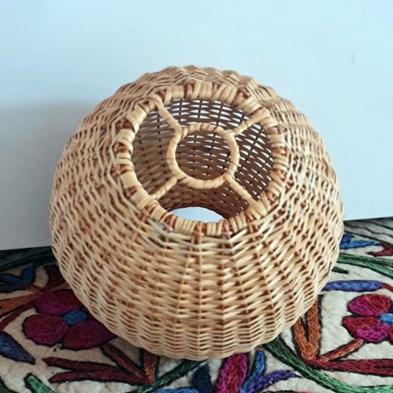 Willow Lamp Shade - Gyawun