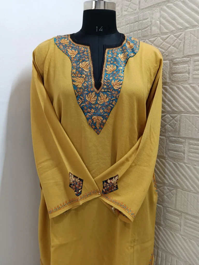 pure raffal pheran with intricate hand sozni embroidery 1