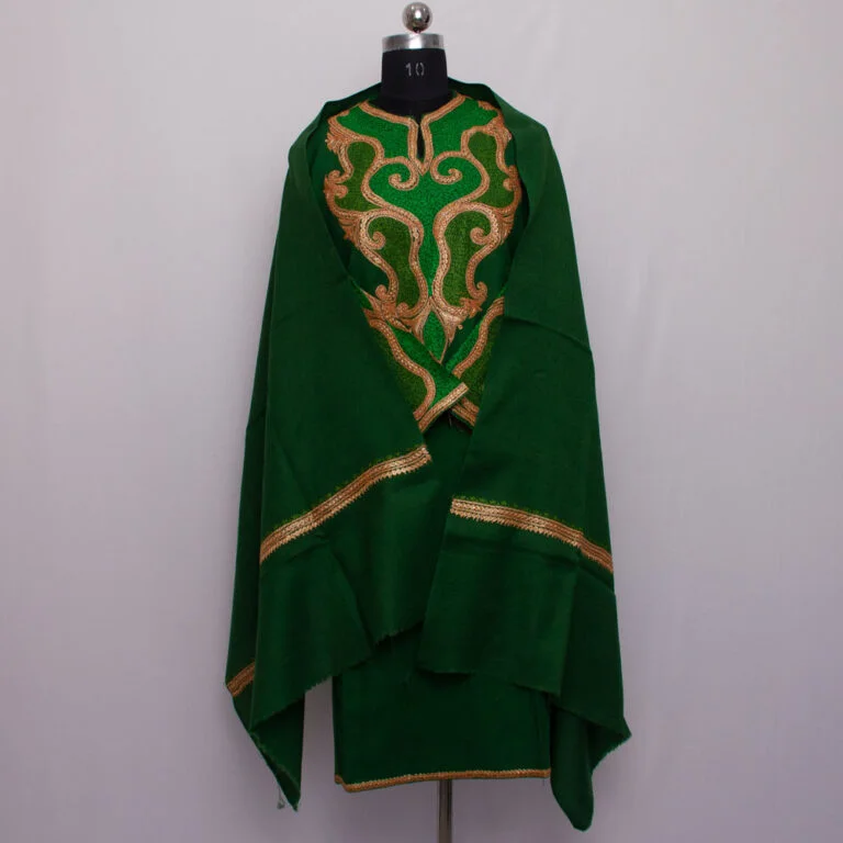 Green Raffal Tilla Pheran With Stole - Image 2