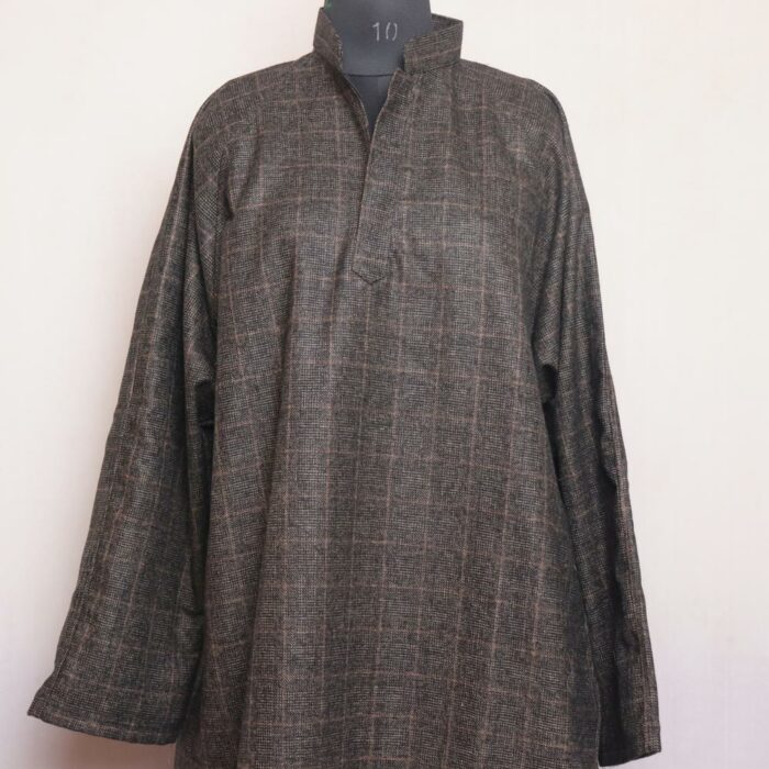 Brown Black Check Men Kashmiri Pheran L46 - Image 2