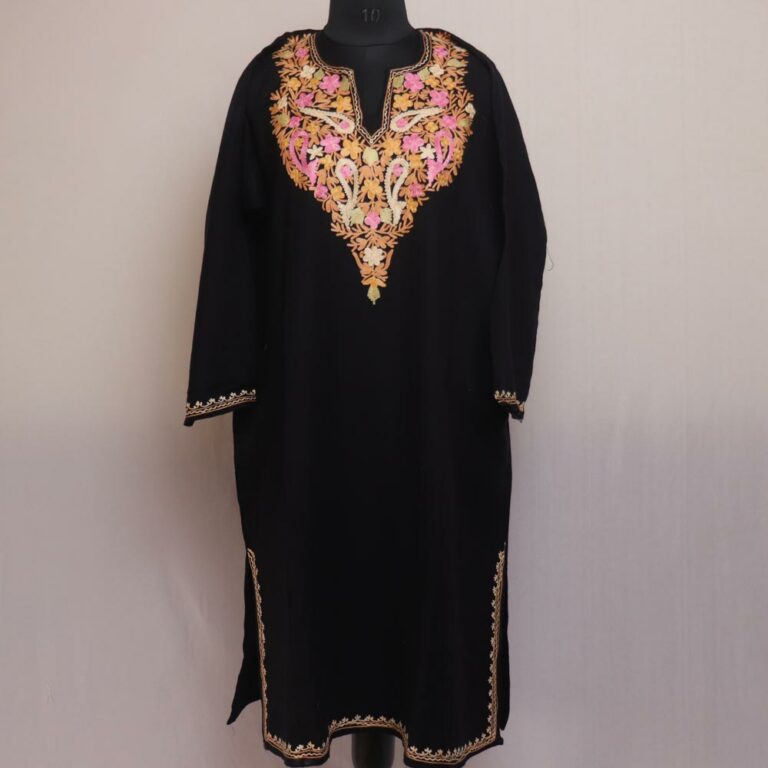 Noir Elegance: Black Kashmiri Pheran With Aari Embroidery - Gyawun