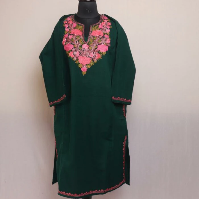 Snober Dark Green Kashmiri Pheran With Aari Work