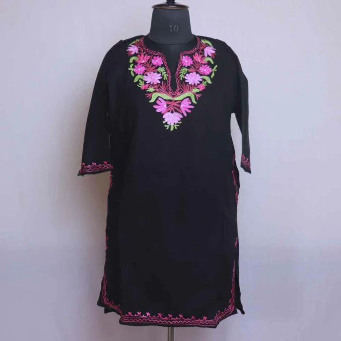 Black Gulabi Lokut Posh Kashmiri Girls Short Pheran With Aari Embroidery (L33,8-9Y)