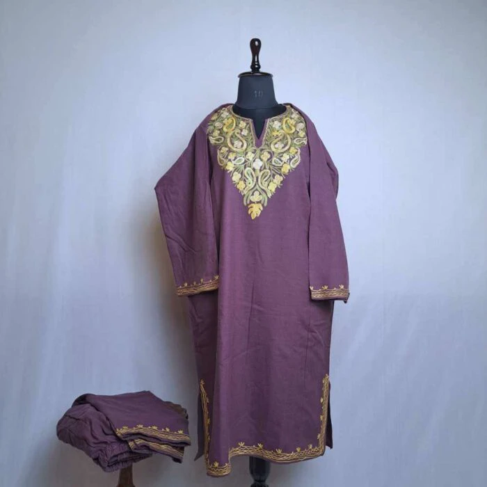 Ruhi Lavendar Cashmilon Kashmiri Phiran Co-ord Set