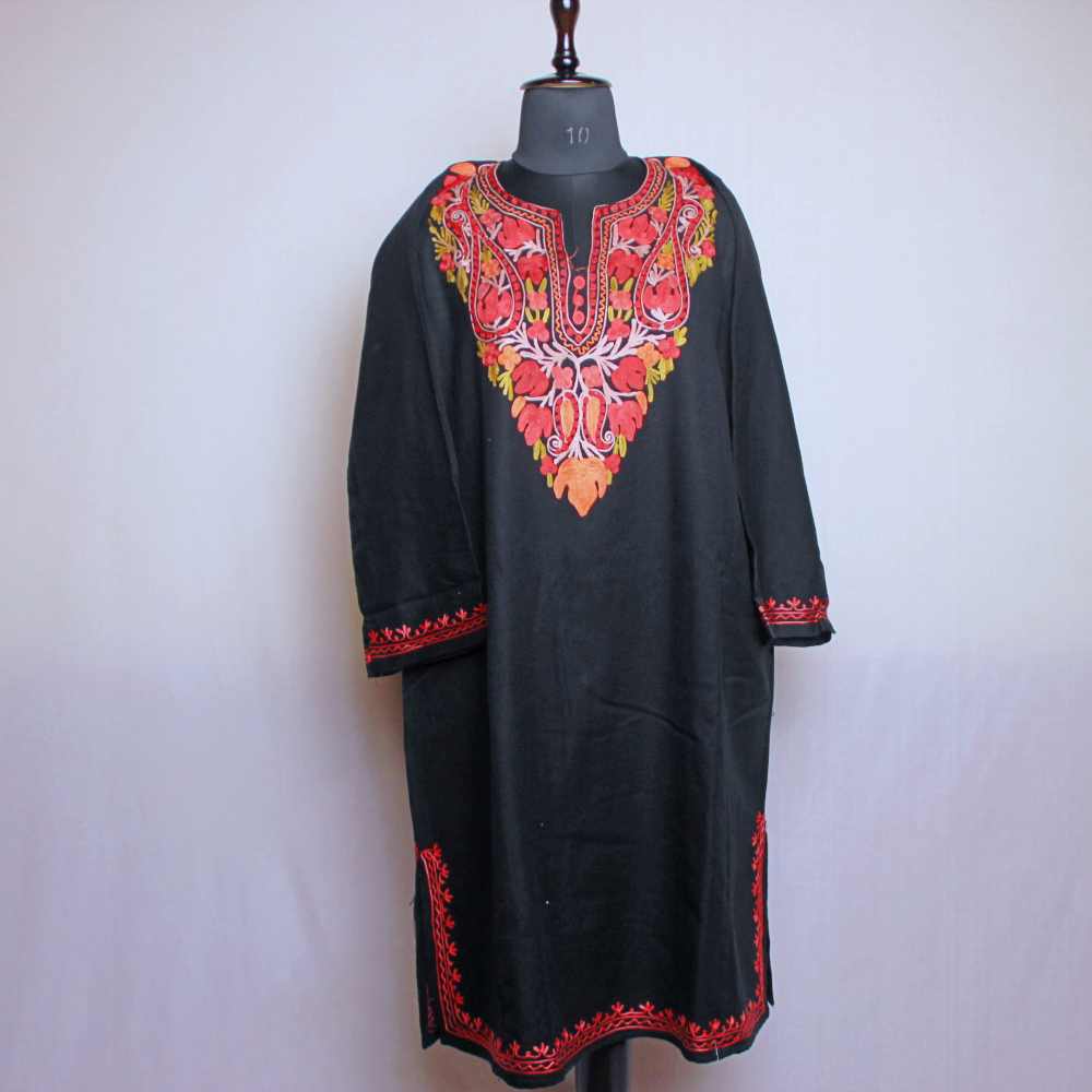 How you Make Handmade Kashmiri Dresses | Traditional Kashmiri Dress | APP  Exclusive