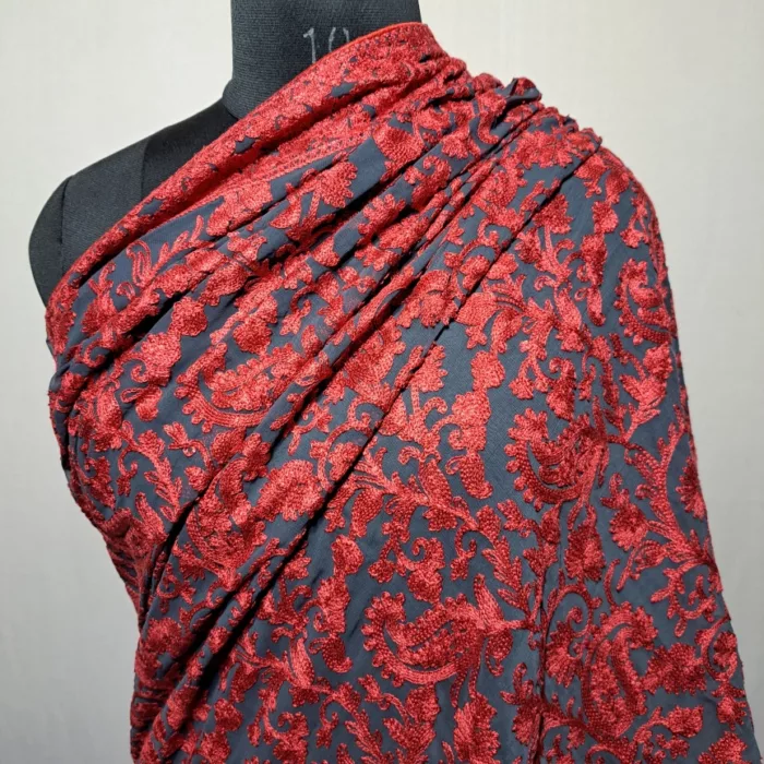 Charcoal and Red Saeem Badami Georgette Kashmiri Saree With Heavy Aari Embroidery - Image 2