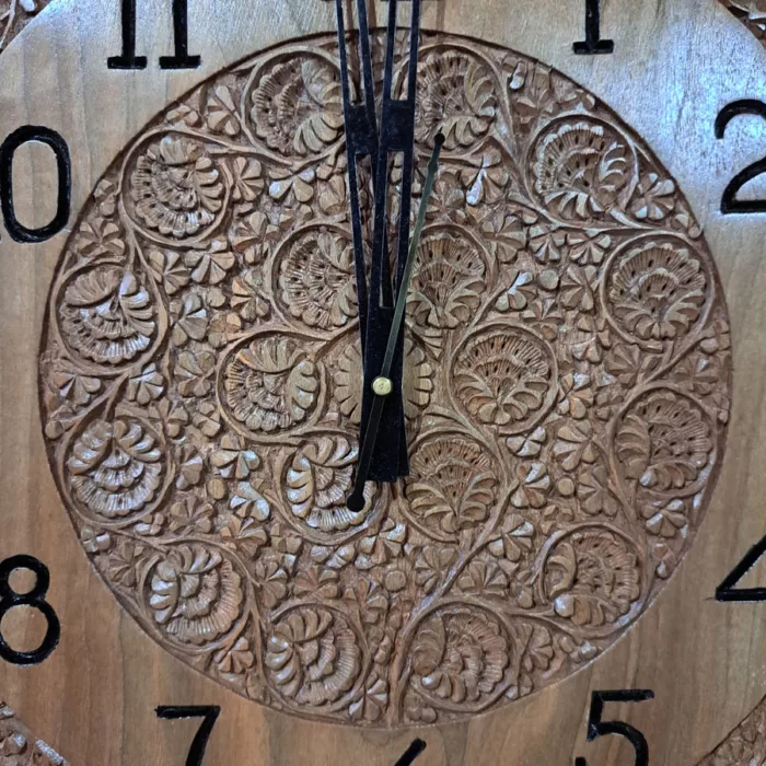 Luxury Kashmiri Handmade Walnut Wood Wall Clock - 17 Inch - Image 2