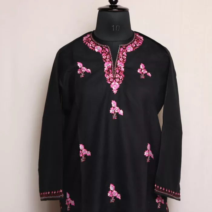 Black Paper Sozni Cotton Kurta with Kashmiri Sozni Handwork 2 jpg