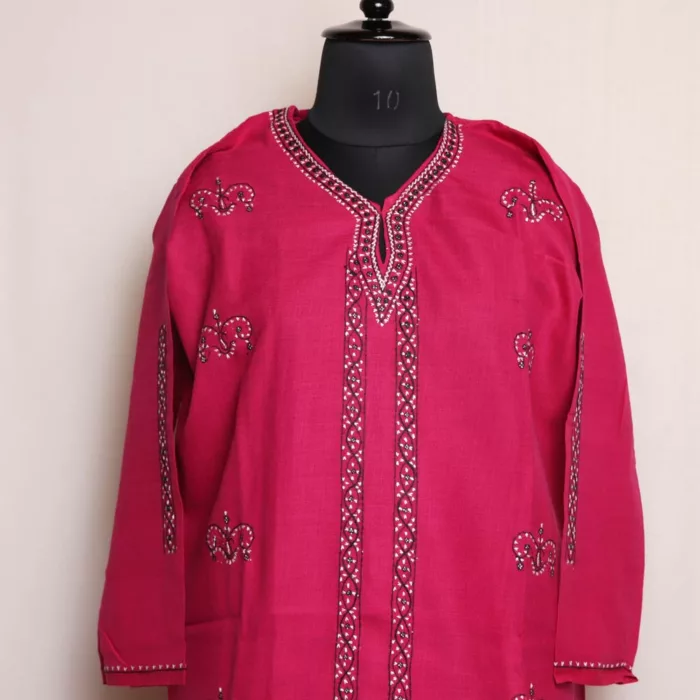 Harud Magenta Kashmiri Cotton Kurta with Sozni Handwork 2 jpg