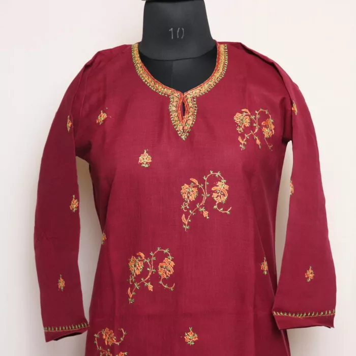 Maroon Kashmiri Sozni Handwork Cotton Kurta - Image 2