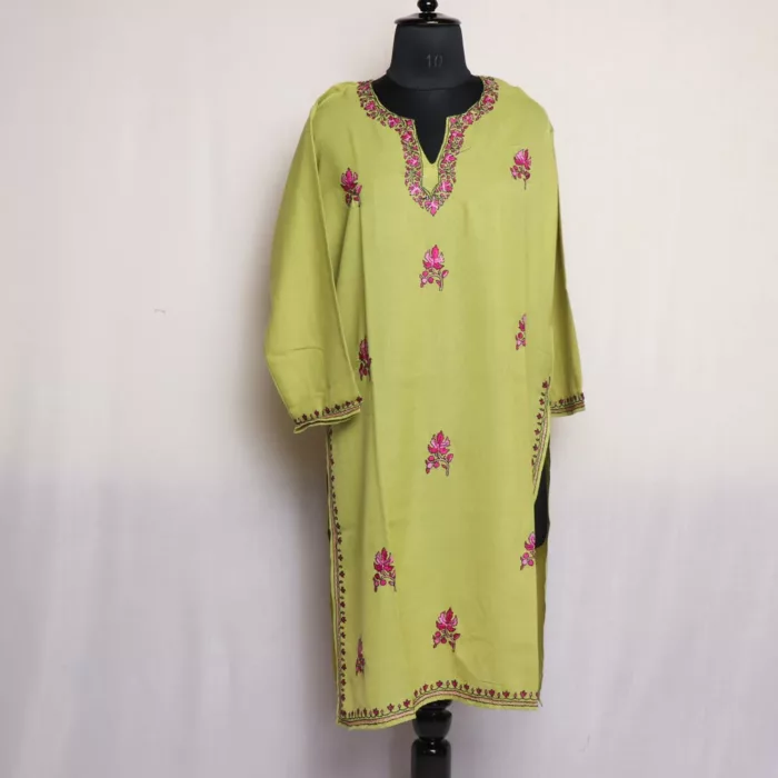 Kashmiri Green Summer Cotton Kurta with Sozni Handwork 1 jpg