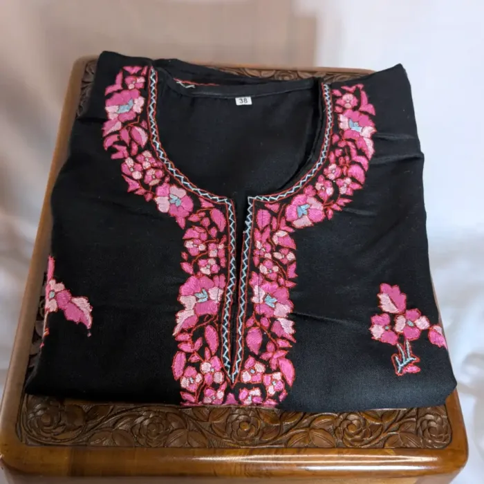 Black Paper Sozni Cotton Kurta with Kashmiri Sozni Handwork