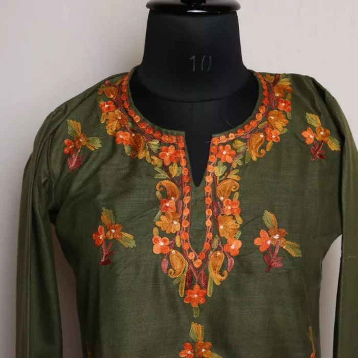 Dark Green Short Ruby Cotton Kurta with Boti Aari Embroidery - Image 2