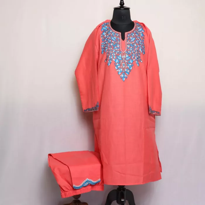 Pink Kashmiri Sozni Handwork Cotton Pheran Set