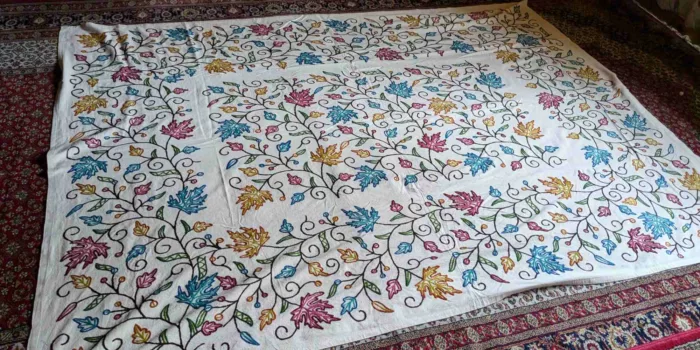 Kashmiri bedsheet crewel420240817 02ve