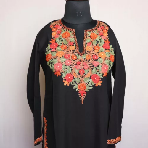 black aari work kurta 3