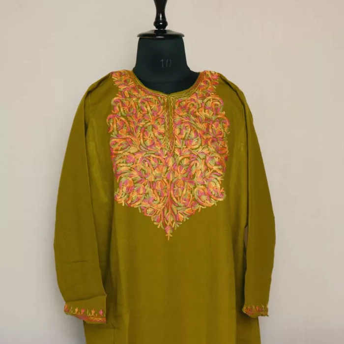 Kashmiri Embroidery Pheran For Women -  Mehndi Green Cashmilon with Aari Work | Haseen Collection - Image 3