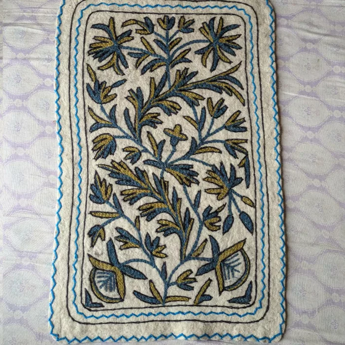 Sabz Namda Handmade Rug 3x2ft