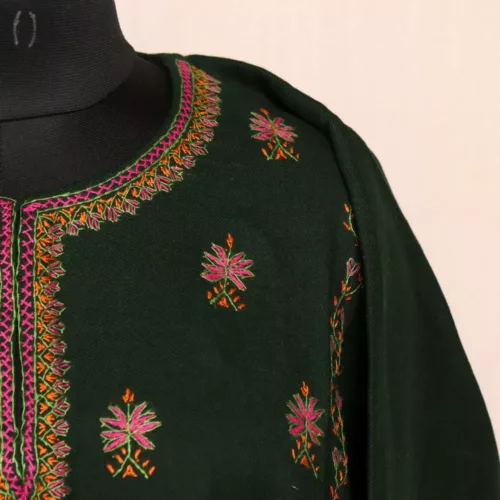 dark green sozni pheran 3