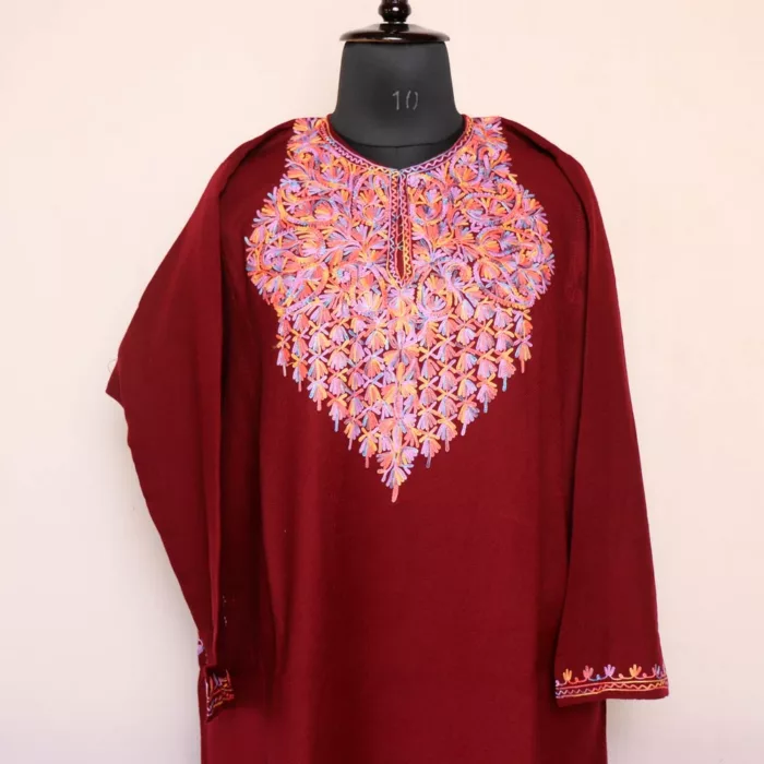 maroon color winter pheran 2 jpg