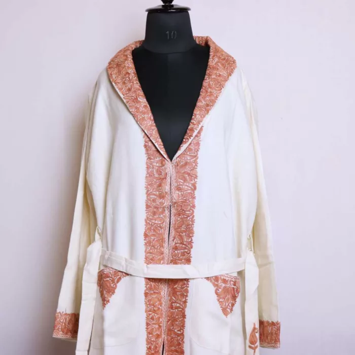 Dressing gown embroidery kashmiri 20241003 03 jpg