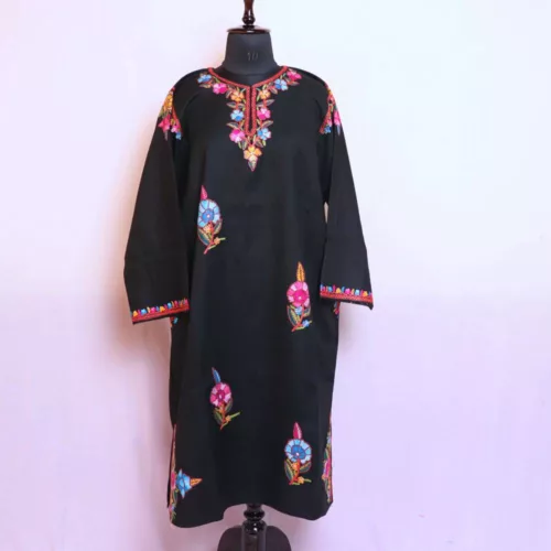 Kashmiri pheran designer hand aari embroidery 20241004 20