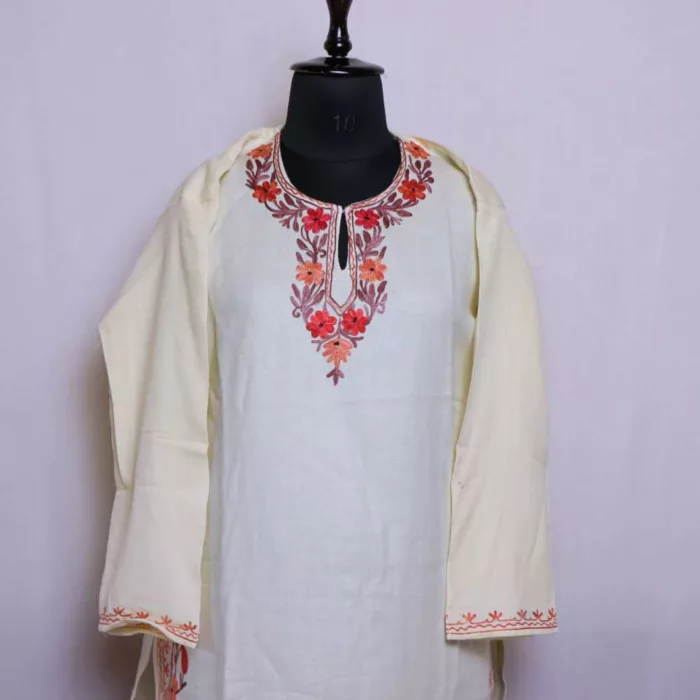 Kurtas Woolen Online female budget friendly kashmiri 24 jpg