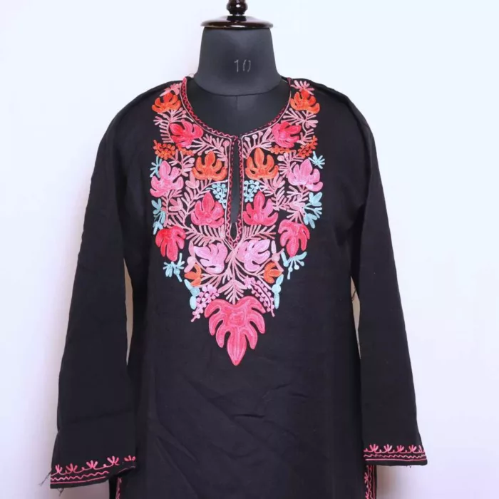 Kurtis Woolen Online female budget friendly kashmiri 24