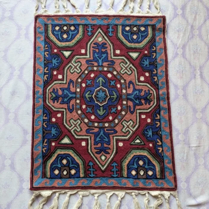 Artistic Versatile Kashmiri Chain-Stitch Rug (2ft x 1.5ft)