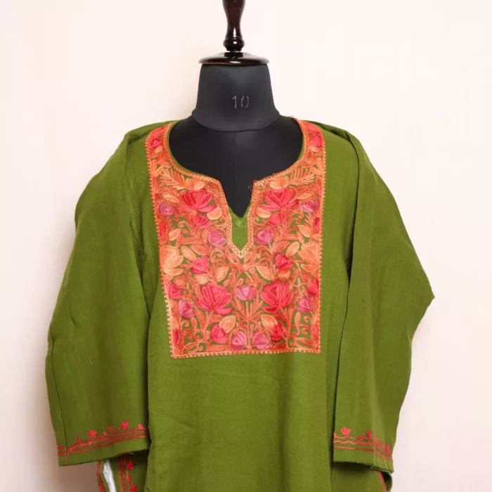 Oliva Green Cashmilon Kashmiri Pheran: Elegant Beauty with Aari Embroidery for Winter - Image 2