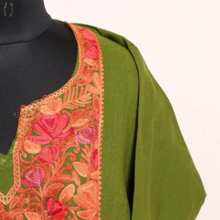 Oliva Green Cashmilon Kashmiri Pheran: Elegant Beauty with Aari Embroidery for Winter - Image 3