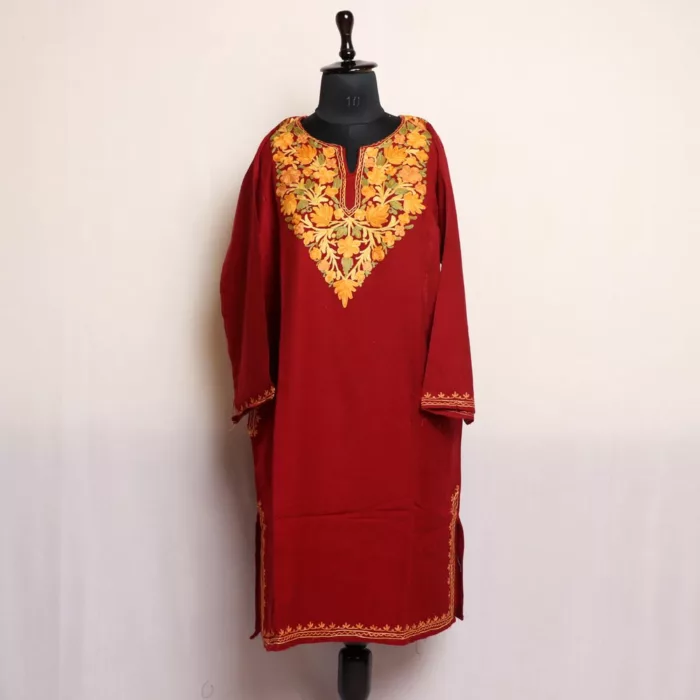 Nazakat Maroon Kashmiri Pheran with Aari Embroidery – Stylish & Warm Winter Wear (W46) - Image 2