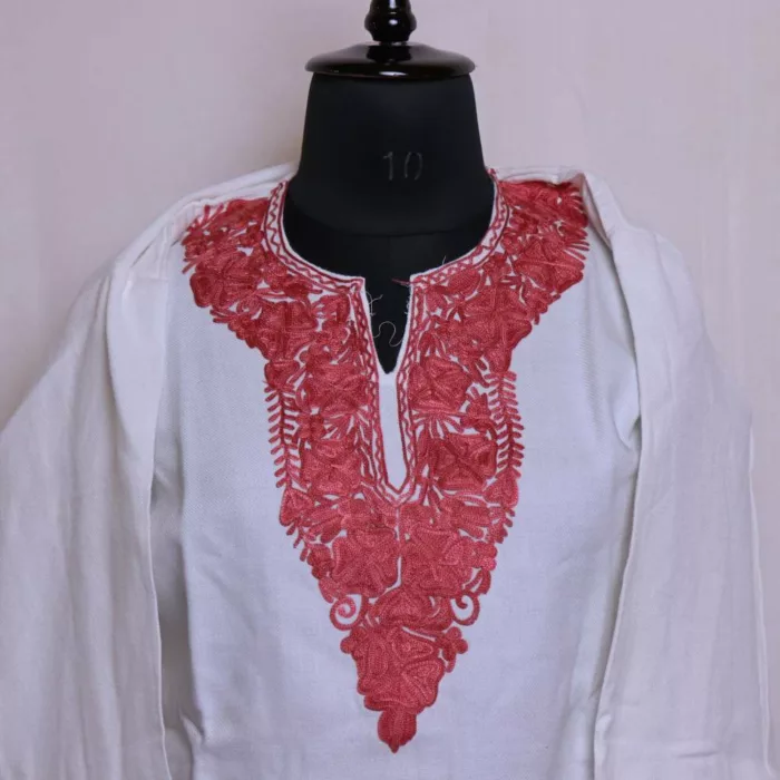 White Aari Embroidered Kashmiri Short Kurta (44/31)-Kashmiri Shaan - Image 2