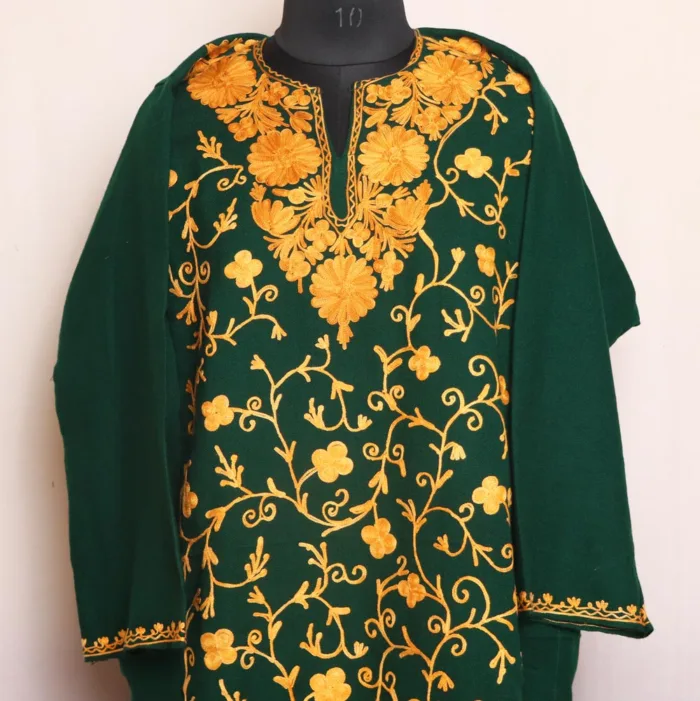 Hira All-Over Aari Embroidered Winter Akh Rang Jaal Front Panel Designed Pheran - Image 2