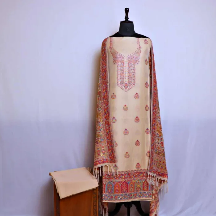 Kani Suit with heavy dupatta03