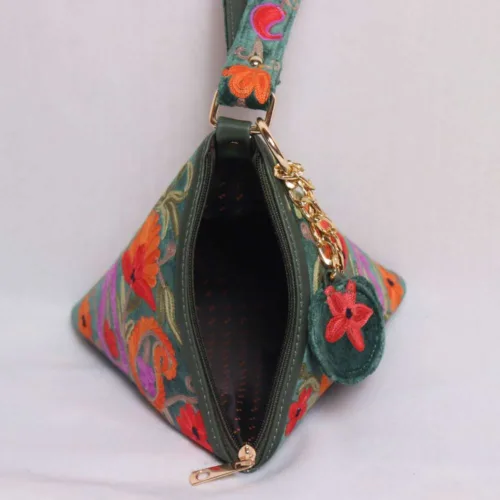 Kashmiri embroidery potli bag 01