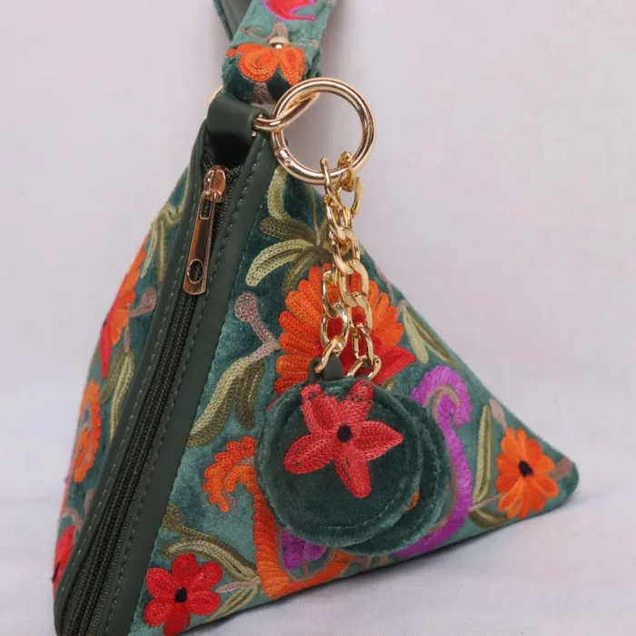 Kashmiri embroidery potli bag 02