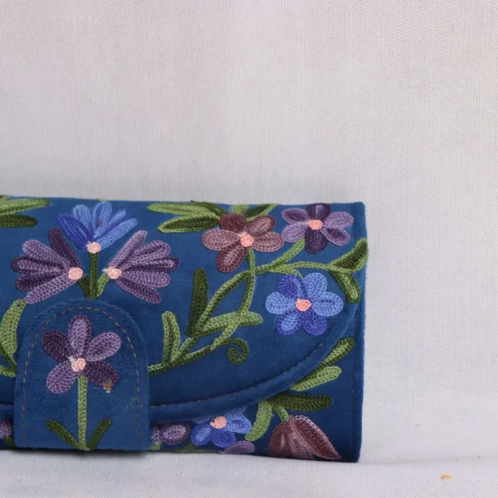 Kashmiri embroidery wallet 11