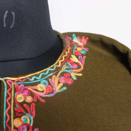 Kashmiri feran with embroidery 23