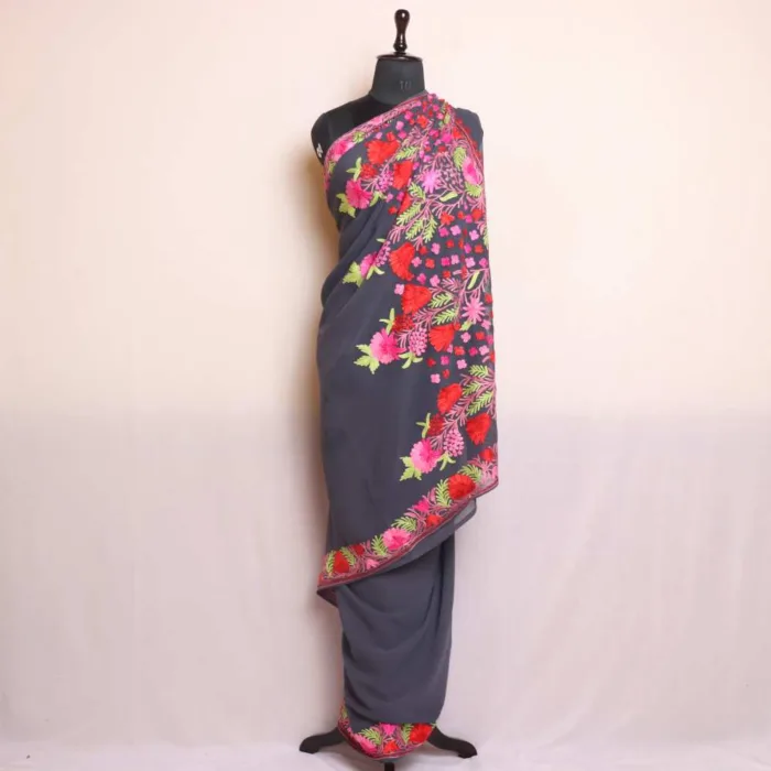 Kashmiri saree with aari kadhai 03