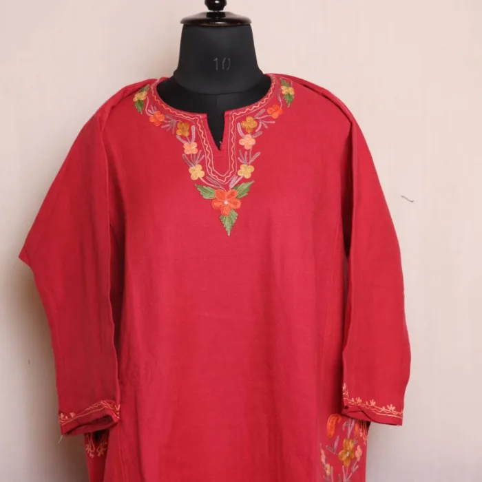 Kashmiri short pherans booti embroidery 07