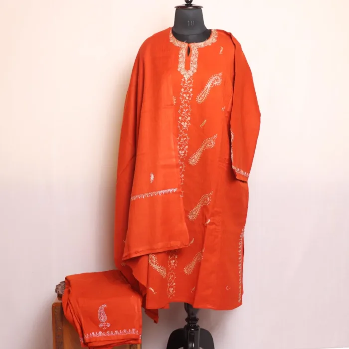 Raffal wool pheran set with dupatta hand embroidery 11