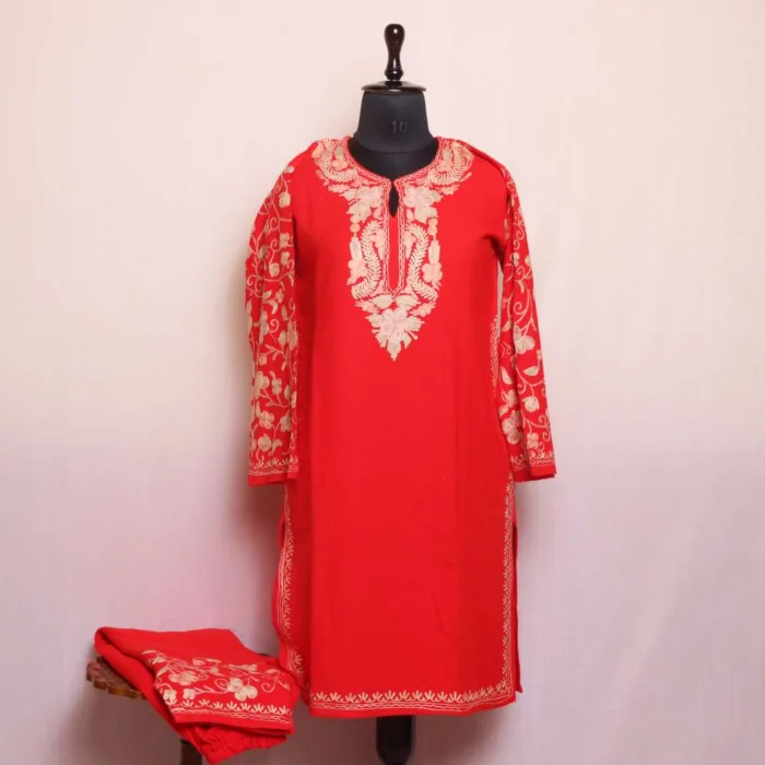 Woolen pheran set kashmiri 12 jpg