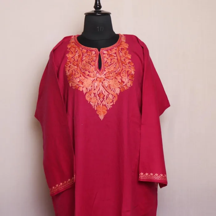 Sahira Purple Kashmiri Raffal Pheran with Aari Embroidery - Image 2