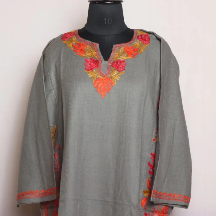 kashmiri latest design embroidery pheran 7