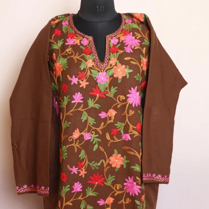 Brown Cashmilon Kashmiri Pheran Ze Rang Jaal Front Panel Designed - Mufeeza Collection - Image 2