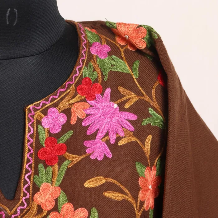 Brown Cashmilon Kashmiri Pheran Ze Rang Jaal Front Panel Designed - Mufeeza Collection - Image 3