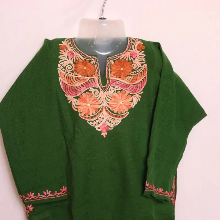 Stylish Green Winter Girls Pheran with Aari Work - Parisa Collection (6-7y) - Image 2