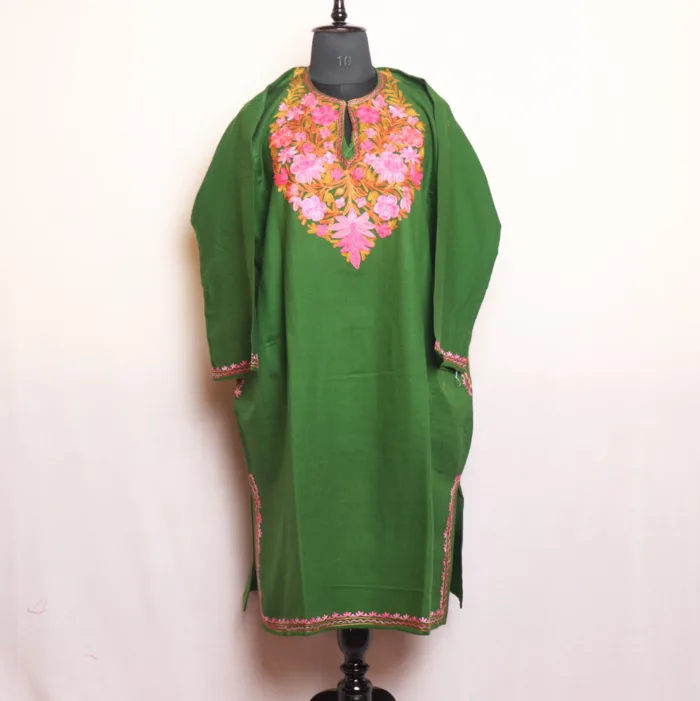 Classic Forest Green Cashmilon Pheran with Refined Aari Embroidery - Munawarabad Collection - Image 2